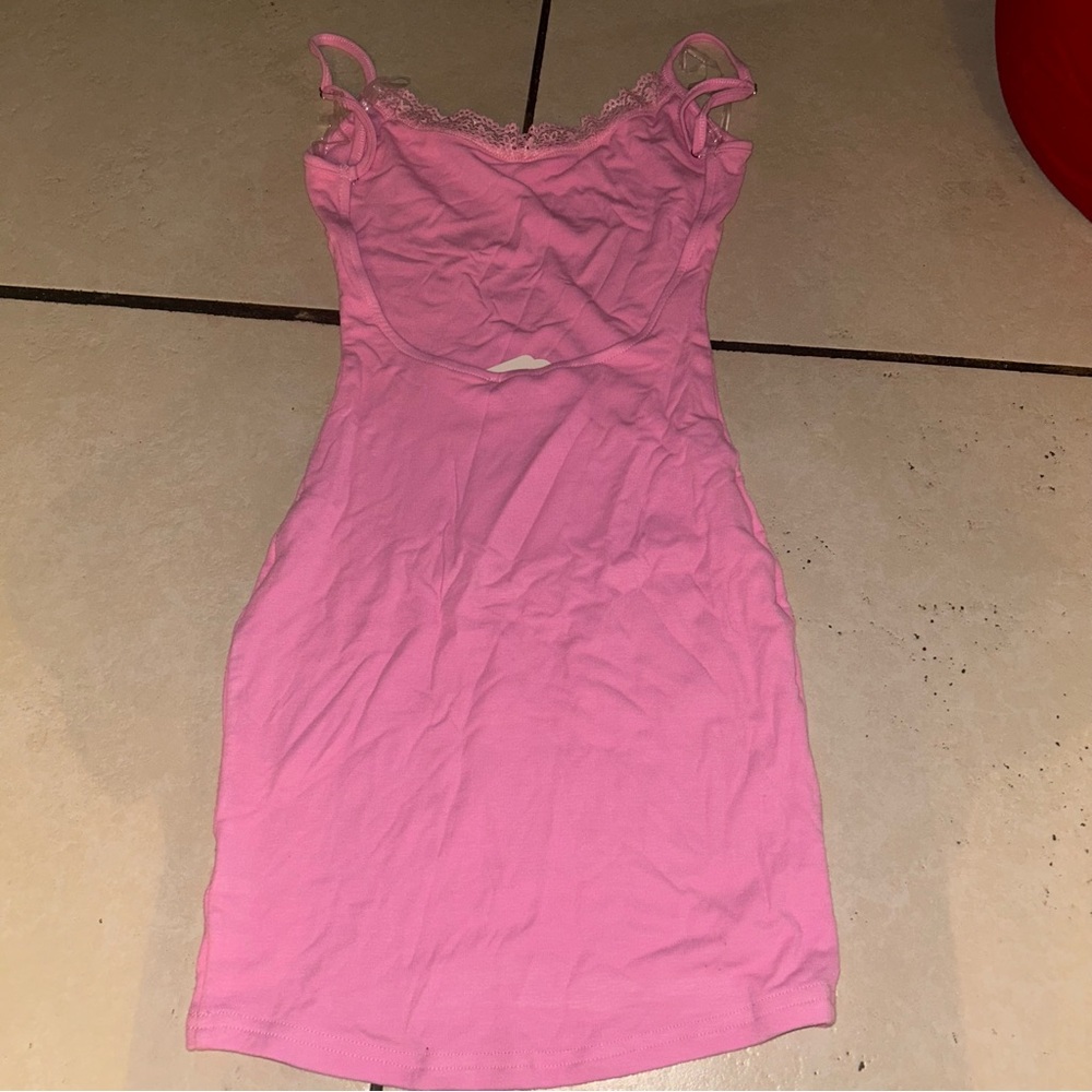 Dress - Picture 3 of 3